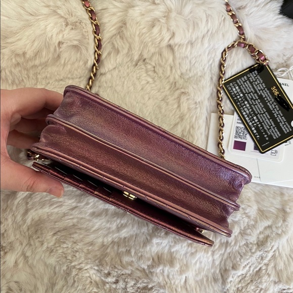 Authentic Chanel mini woven iridescent purple - Picture 8 of 9